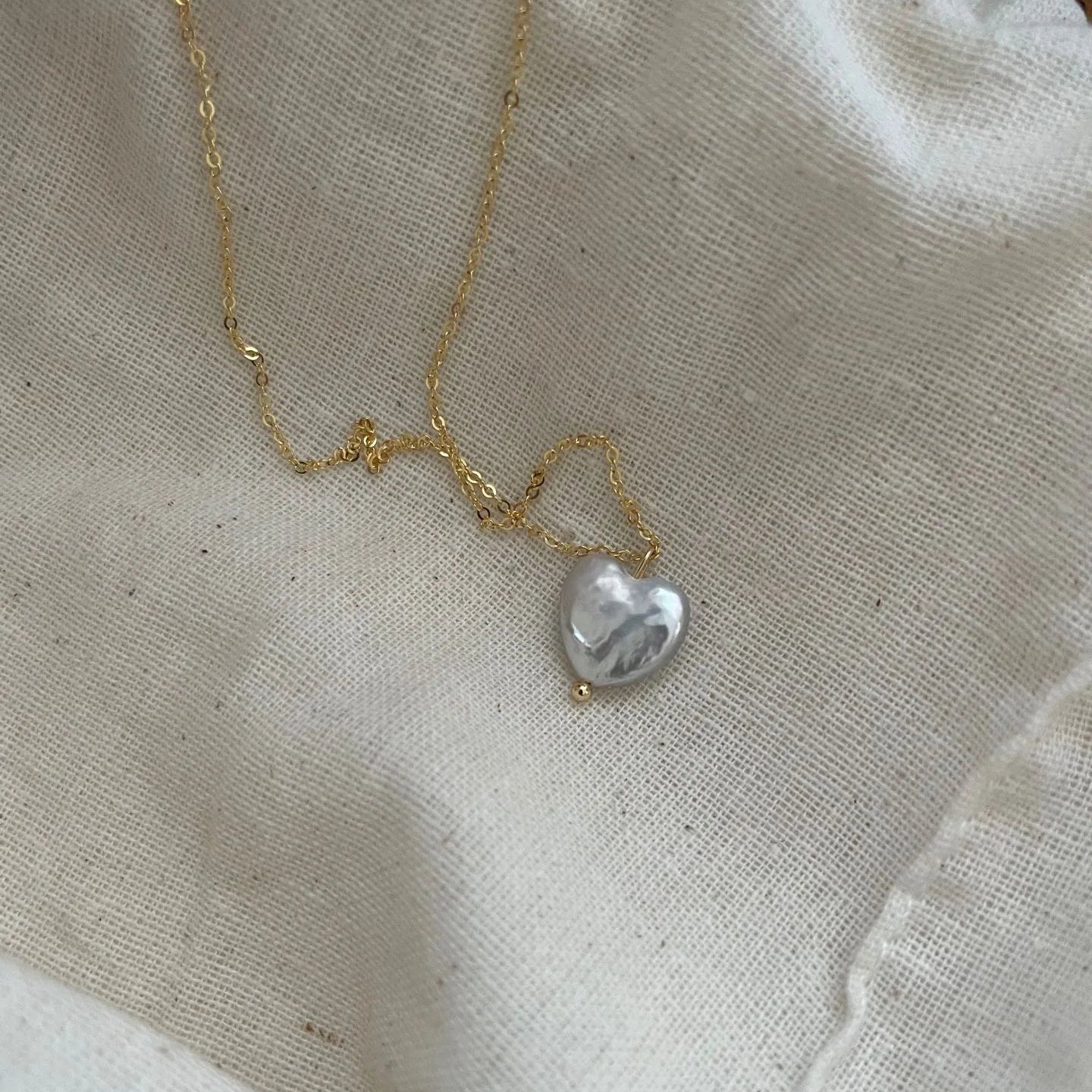 Heart Baroque Pearl Necklace