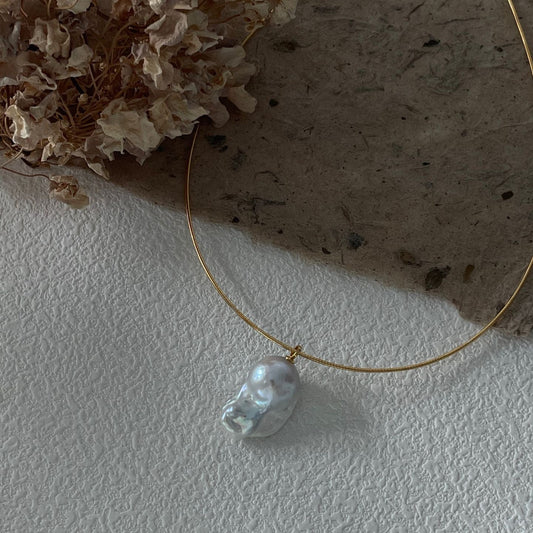Baroque Pearl Pendant Necklace